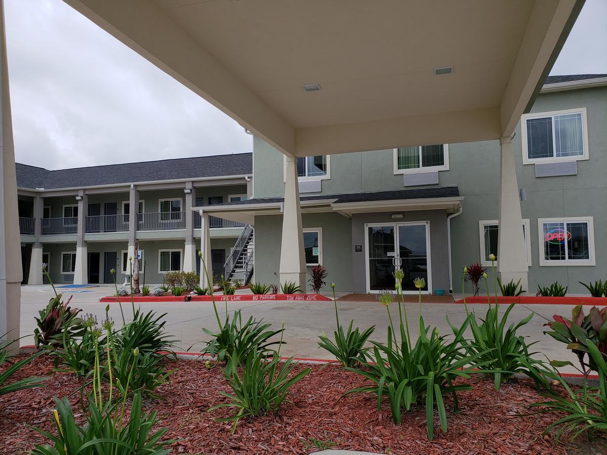 Scottish Inns & Suites - Crosby Esterno foto