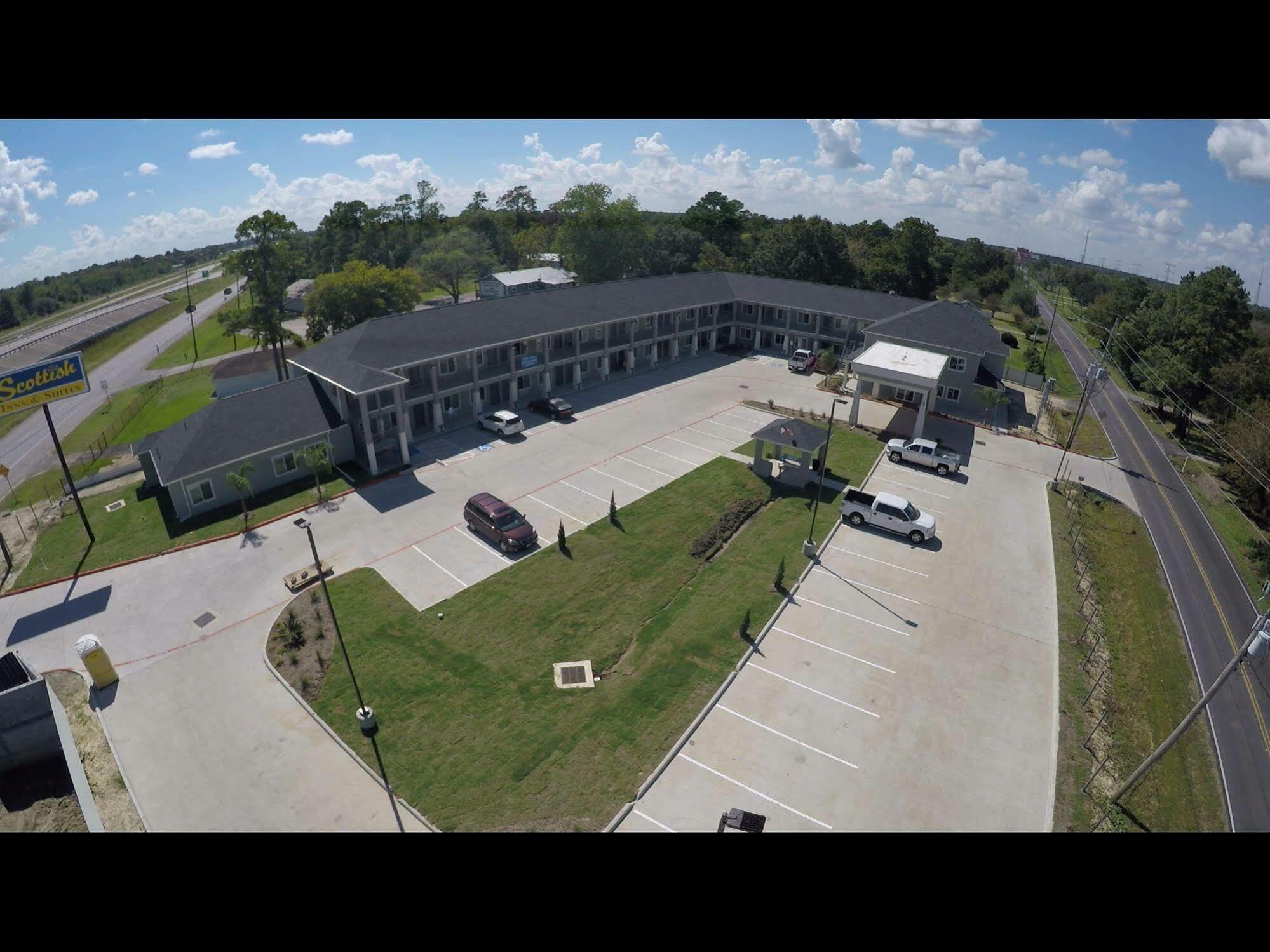 Scottish Inns & Suites - Crosby Esterno foto