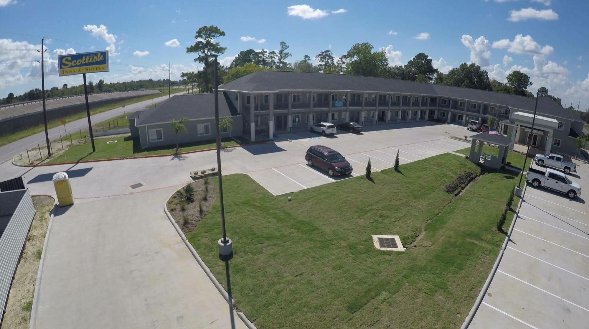Scottish Inns & Suites - Crosby Esterno foto